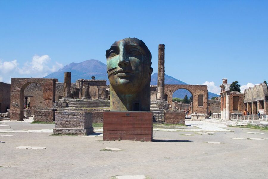 Pompeii: Skip-the-line-Ticket and Guided Tour - Group size and guide quality