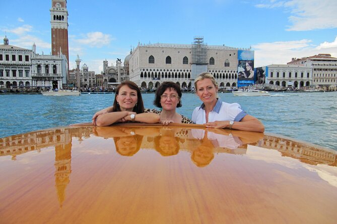 Private 4hrs Venice Tour: Doge's Palace, Grand Canal & St Mark's - The Grand Canal by motorboat