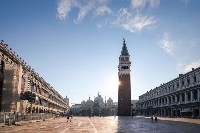 Private Best of Venice Walking Tour with St Mark's Basilica - What the guides add