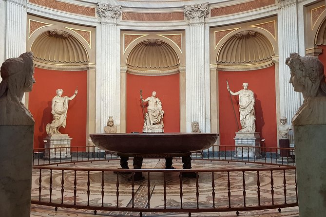 Private Vatican Museums and St. Peter's Basilica Early Bird Tour - What the private guide changes