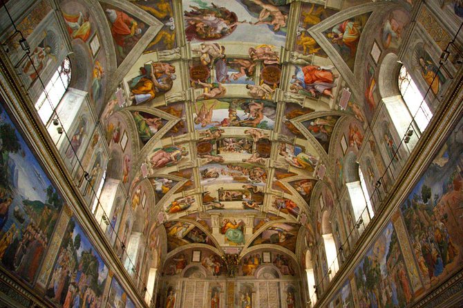 Private Vatican Museums Tour with Sistine Chapel & St. Peter's Basilica - How the guides shape the experience