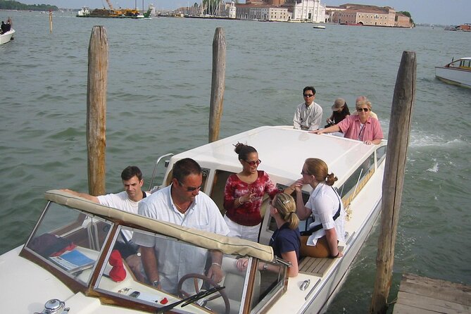 Private Venice 2 hrs Tour: Boat & Walking Tour with food tasting - Timing, weather, and meeting-point details