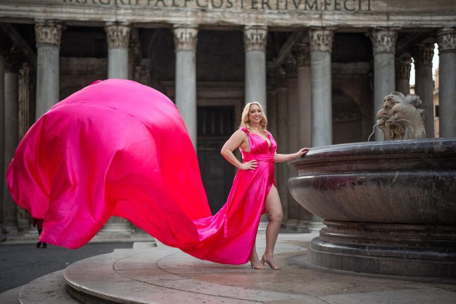 Professional Photoshoot in Rome - Who gets the best value at $40