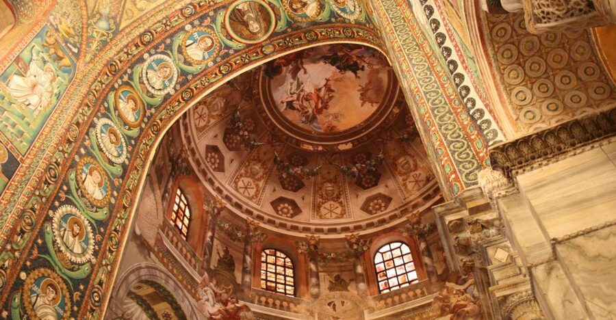 Ravenna: UNESCO Monuments and Mosaics Guided Tour - Galla Placidia and the famous starry dome