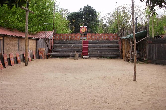 Roman Gladiator School: Learn How to Become a Gladiator - Who will enjoy it most