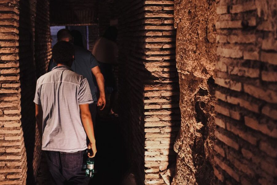 Rome: Appian Way, Aqueducts, and Catacombs Tour - Guides Make the Difference