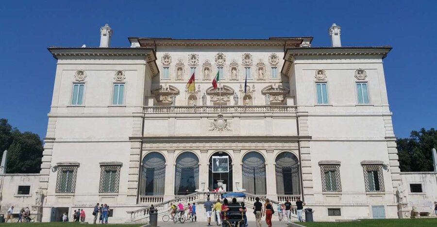 Rome: Borghese Gallery Guided Tour with Tickets - Caravaggio’s room, where light carries the story