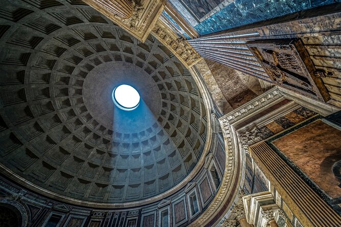 Rome by Night Walking Tour - What the guides can add