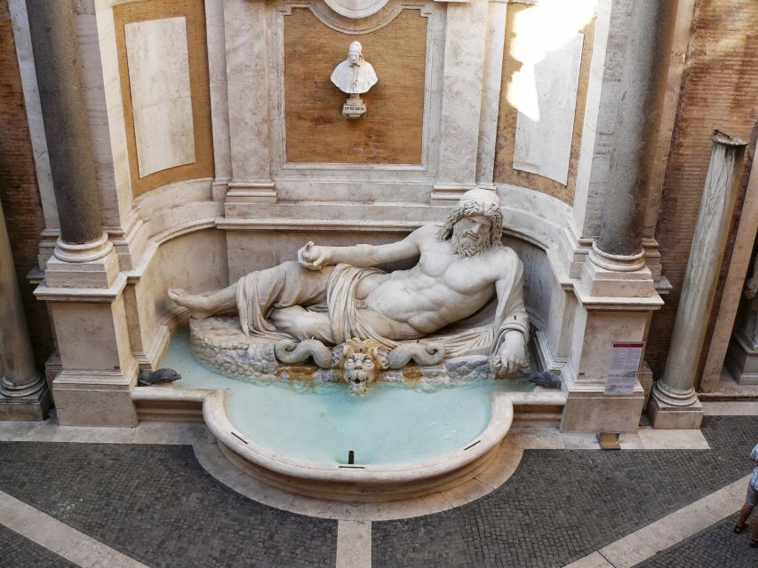 Rome: Capitoline Museums Experience with Multimedia Video - Entering the world’s first public museum