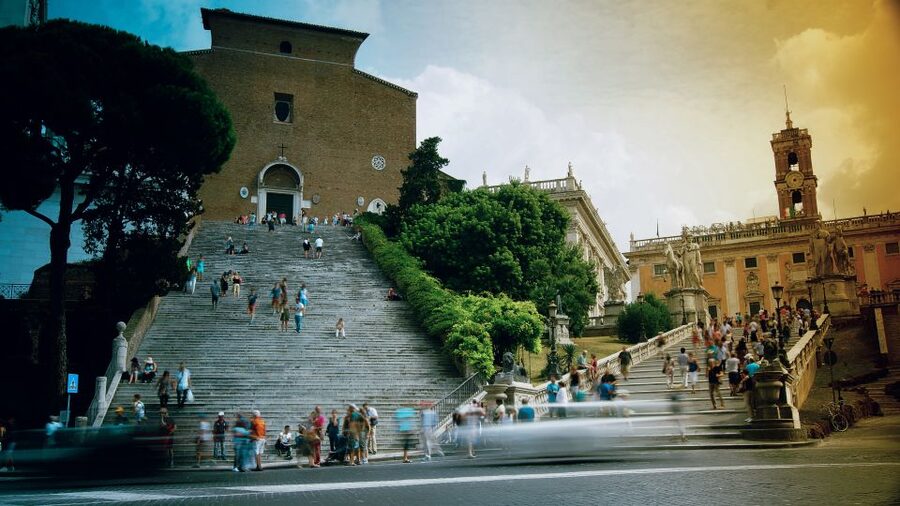 Rome: Capitoline Museums Experience with Multimedia Video - Using the audio guide app at your own pace