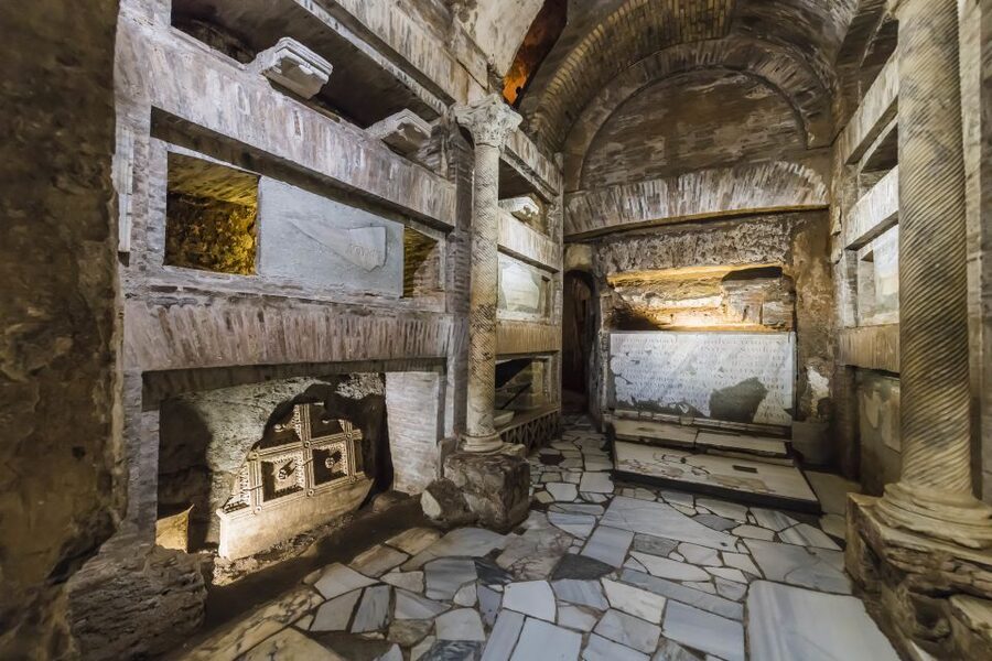 Rome: Catacomb of St. Callixtus and Appian Way Guided Tour - The guides make a real difference