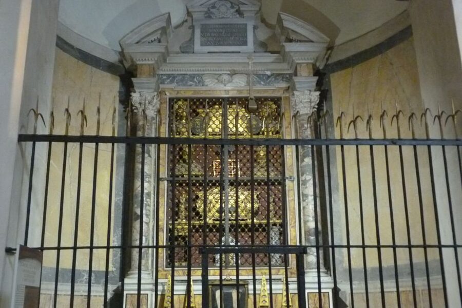 Rome: Catacombs of St. Sebastian Entry Ticket & Guided Tour - The guide makes the difference