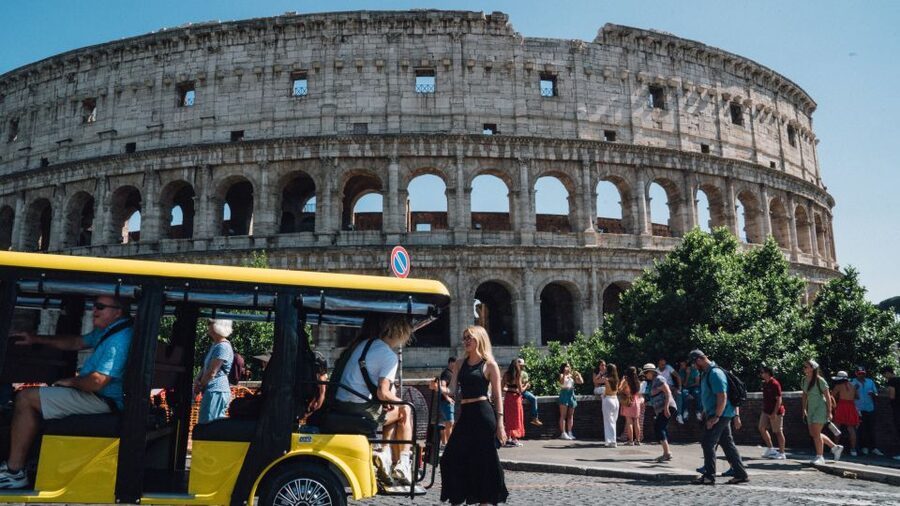 Rome: City Highlights Golf Cart Tour with Local Guide - Finishing at Piazza Navona