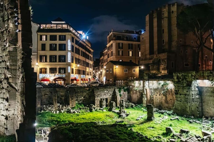 Rome: City Highlights Moonlight Walking Tour - Trajan’s Column and the Imperial Forums