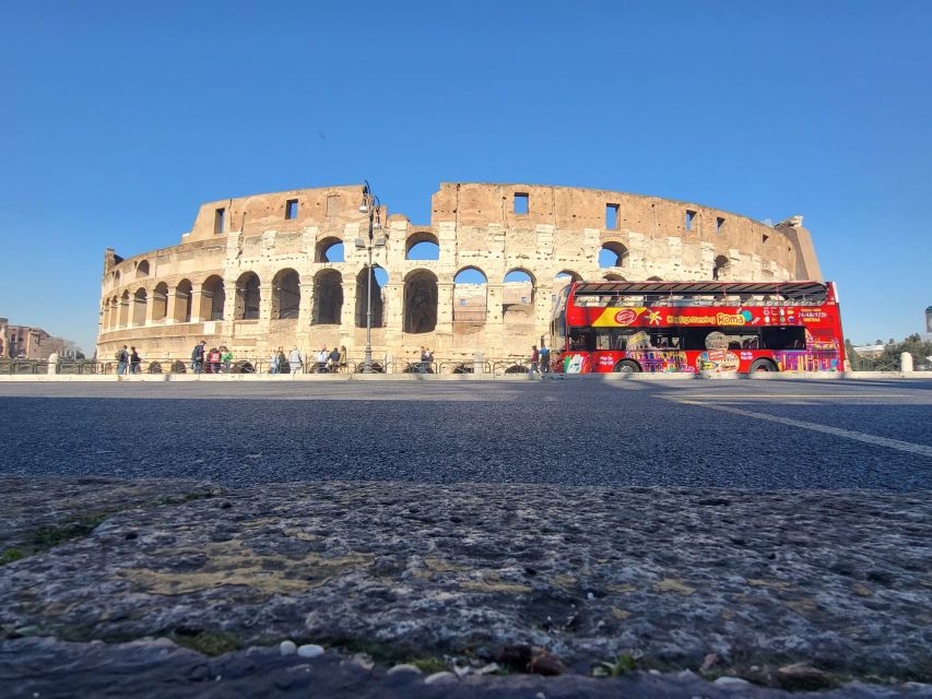 Rome: City Highlights Open-Top Bus Night Tour - Choosing your seat for better views