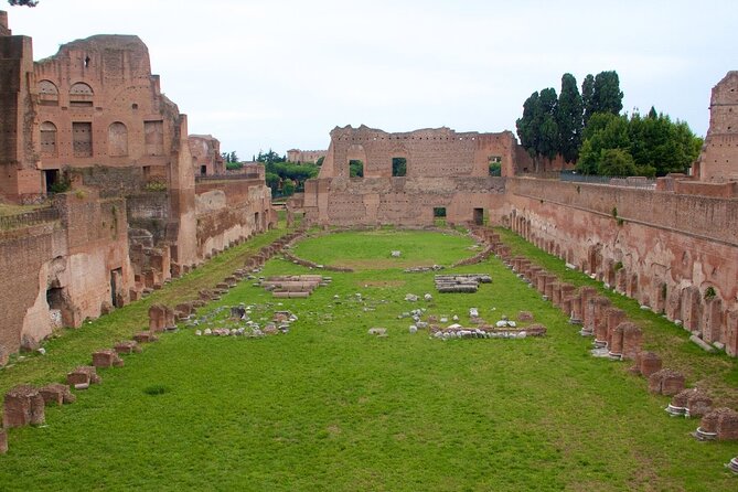 Rome: Colosseum Access with Official AI App & Arena Option - Crowds, timing, and comfort