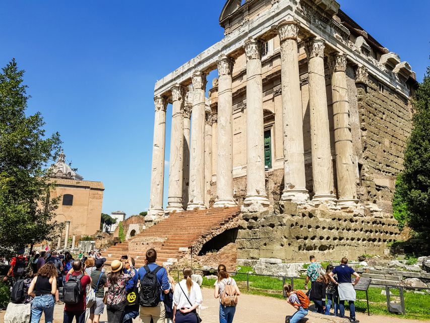 Rome: Colosseum Arena, Palatine Hill & Forum Guided Tour - Palatine Hill and the view over ancient Rome