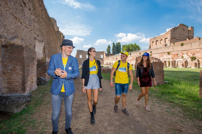 Rome: Colosseum Arena, Roman Forum & Palatine Hill Tour - What you can and cannot bring inside