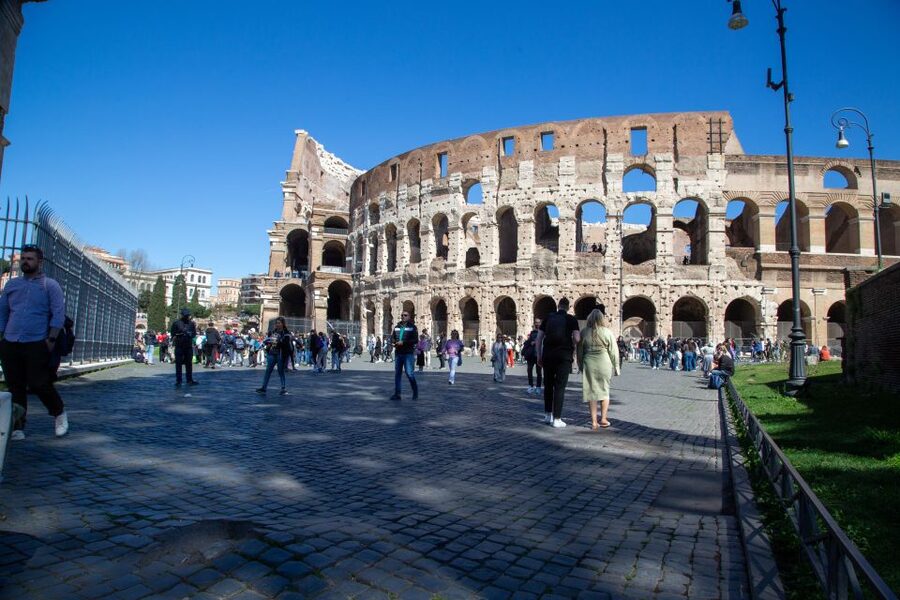 Rome: Colosseum Express Tour with Forum & Palatine Access - Roman Forum: Rome’s political center