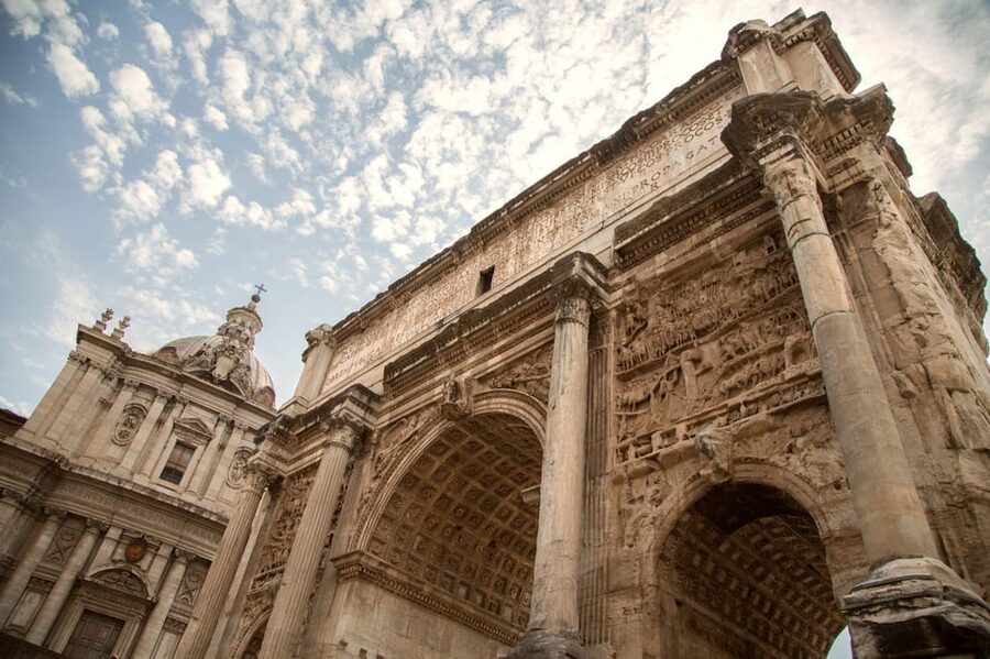 Rome: Colosseum, Forum, Palatine Hill Entry & Audioguide App - Who should choose this self-guided visit