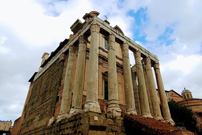 Rome: Colosseum Guided Tour with Roman Forum and Palatine hill - Group size, pace, and weather