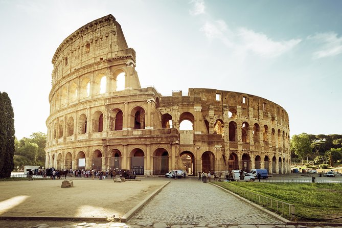 Colosseum, Palatine Hill and Roman Forum Guided Tour