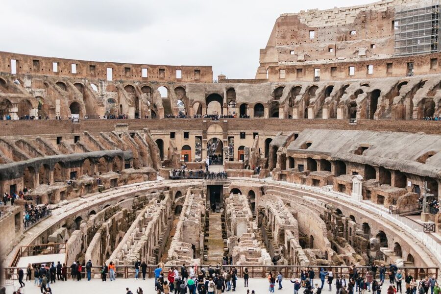 Rome: Colosseum, Palatine Hill & Roman Forum Guided Tour - Who should book this tour?