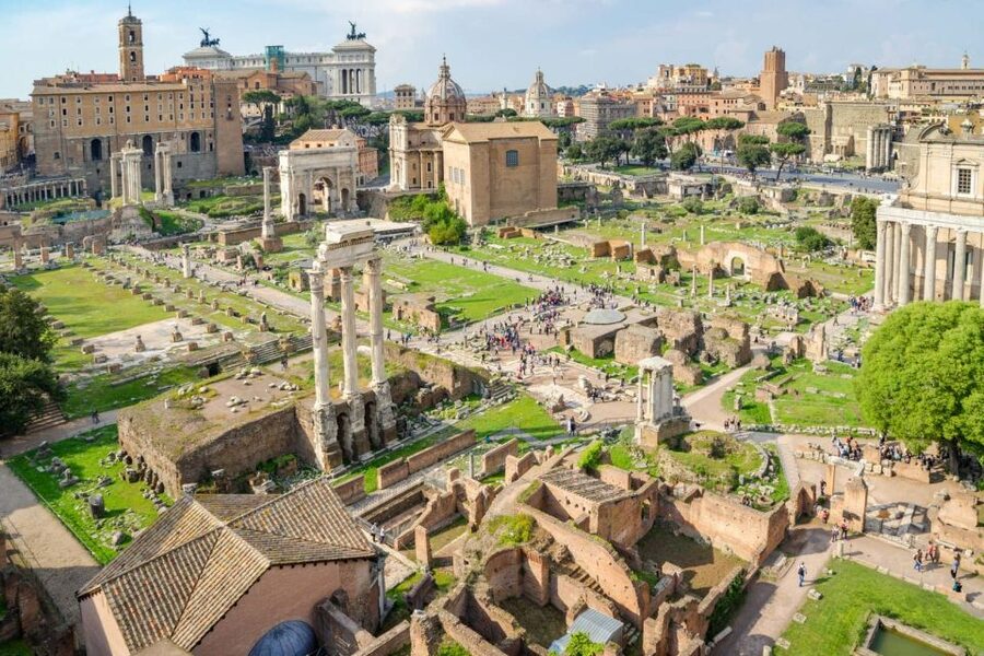 Rome: Colosseum, Roman Forum and Palatine Hill Group Tour - The Roman Forum, one ruin at a time