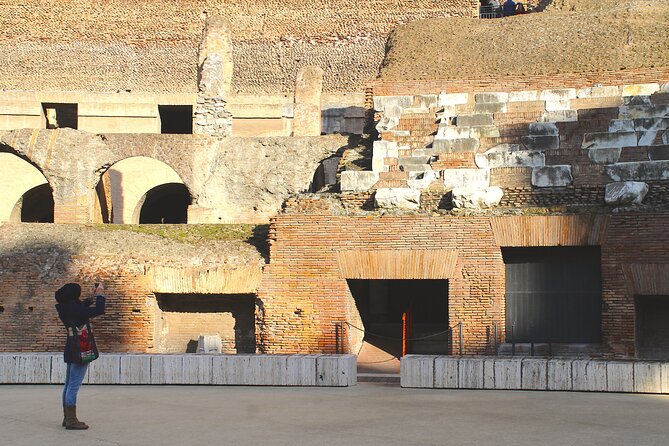 Rome: Colosseum, Roman Forum and Palatine Hill Private Tour - How the private format affects the experience