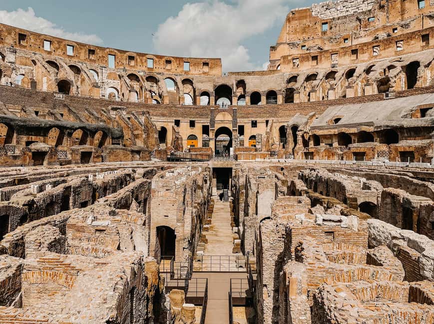 Rome: Colosseum Underground and Arena Tour - Palatine Hill and the best photo stop