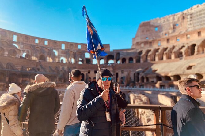 Rome: Colosseum with Arena, Roman Forum and Palatine Guided Tour - Guides, Headsets, and the Audio Option