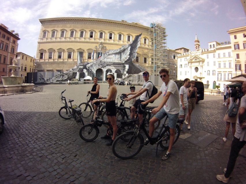 Rome: E-Bicycle Tour - Meeting at Piazza dei Calcarari