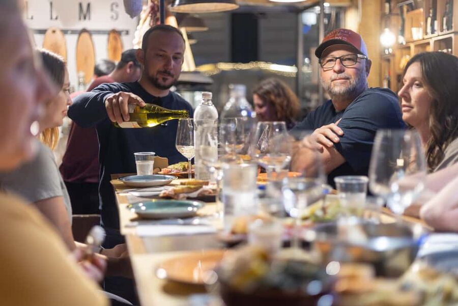 Rome: E-Bike Night Tour with Food and Wine Tasting - Castel Sant’Angelo, Piazza Navona, and the Pantheon