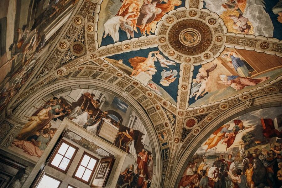 Rome: Early-Morning Vatican Museums and Sistine Chapel Tour - Through the Vatican Museums, from courtyards to painted maps