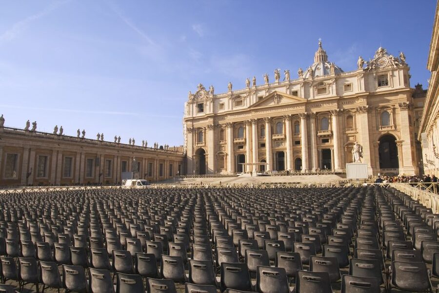 Rome: Escorted Papal Audience Experience with Entry Ticket - Walking through St. Peter’s Square