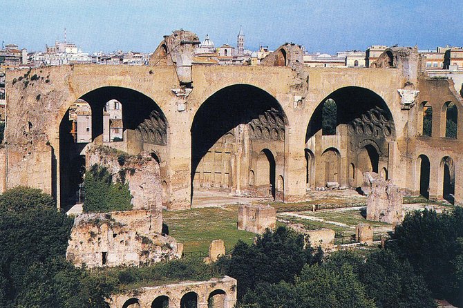 Rome: Guided Group Tour of Colosseum, Roman Forum & Palatine Hill - Meeting point, timing, and the small details that matter