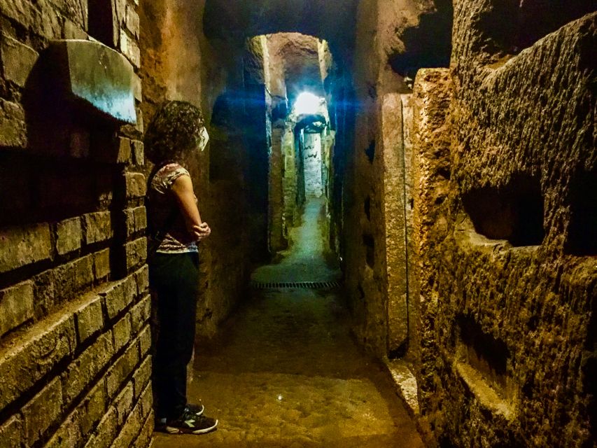 Rome: Guided Roman Catacombs Tour with Transfers - The 15-minute ride toward the Appian Way