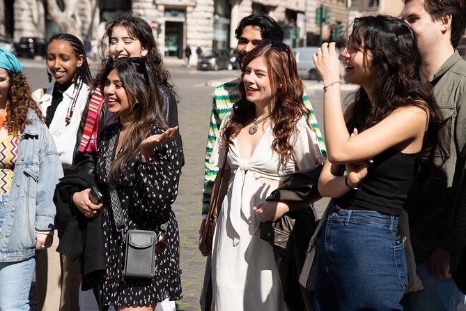 Rome: Guided Small Group Walking Tour of City Highlights - Piazza Navona is a useful place to finish