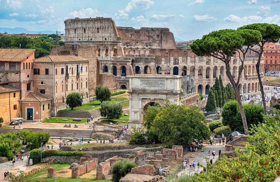 Rome: Guided Tour of Colosseum, Roman Forum & Palatine Hill - Guides Are the Main Reason to Book