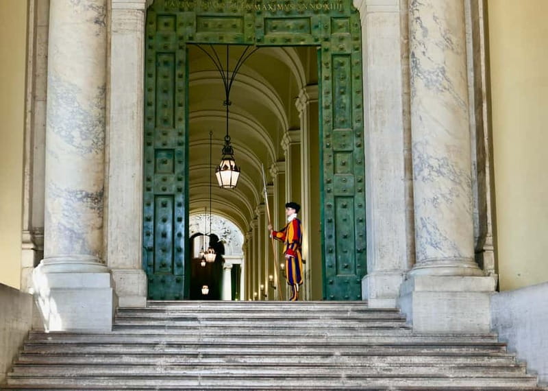 Rome: Guided Tour of St. Peter's Basilica, Grottoes & Square - Starting in Bernini’s St. Peter’s Square