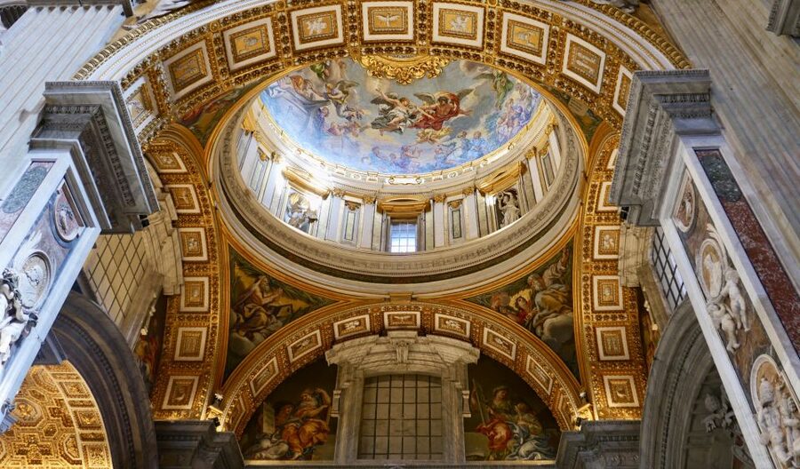 Rome: Guided Tour of St. Peter's Basilica with Dome Climb - Who should book this experience
