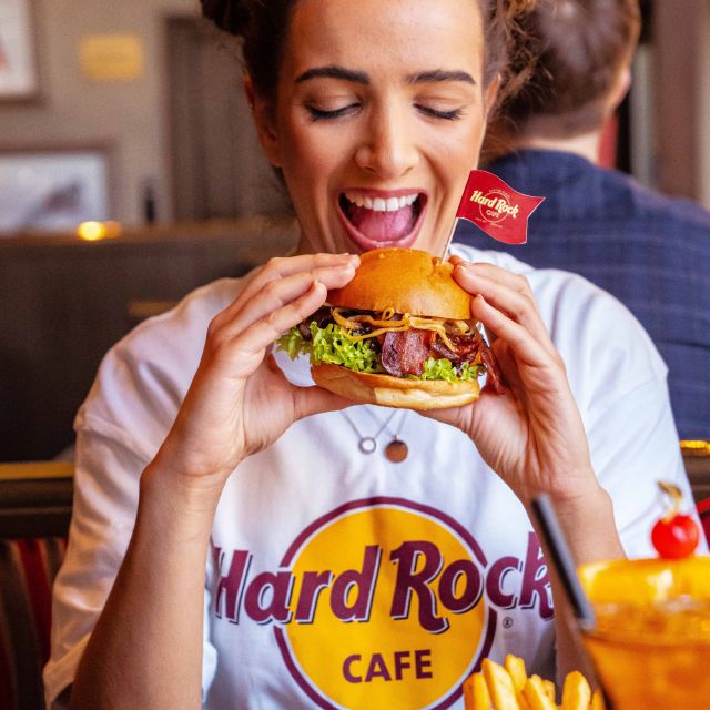 Rome: Hard Rock Cafe Experience - Rock memorabilia and the merchandise shop