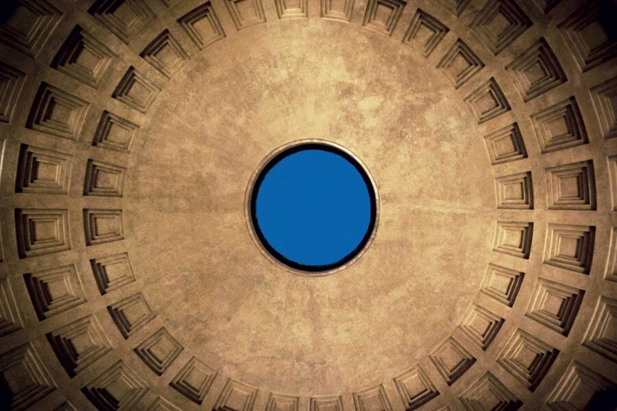 Rome: Pantheon Guided Tour with Skip-the-line Ticket - Raphael’s tomb and the Pantheon’s later role