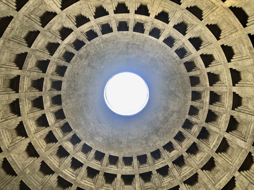 Rome: Pantheon Small Group Tour and Skip-the-Line Ticket - The Guides Make the Difference