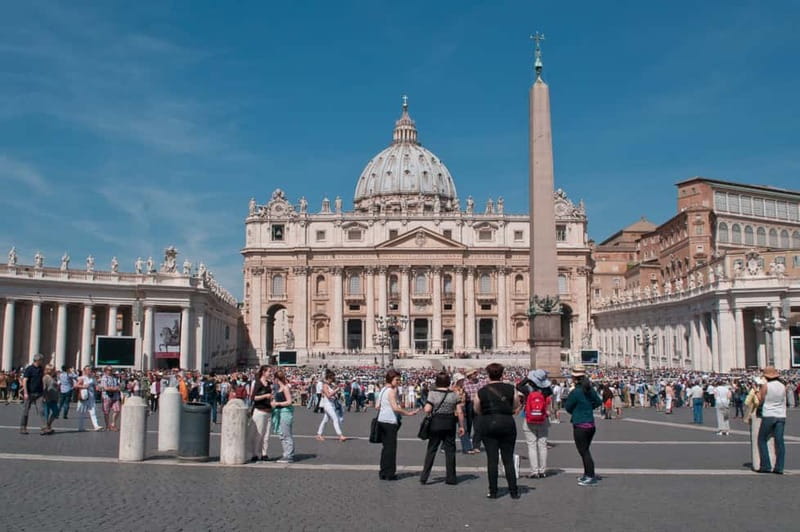 Rome: Papal Audience with Pope Leo XIV & Expert Guide - Meeting at Santa Maria in Traspontina