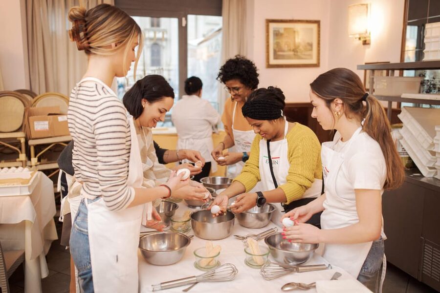 Rome: Pasta and Tiramisu Cooking Class in Piazza Navona - Who Will Enjoy This Rome Food Experience