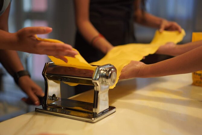 Rome Pasta Making Class with Italian Sauces and Wine Included - Why the small group matters