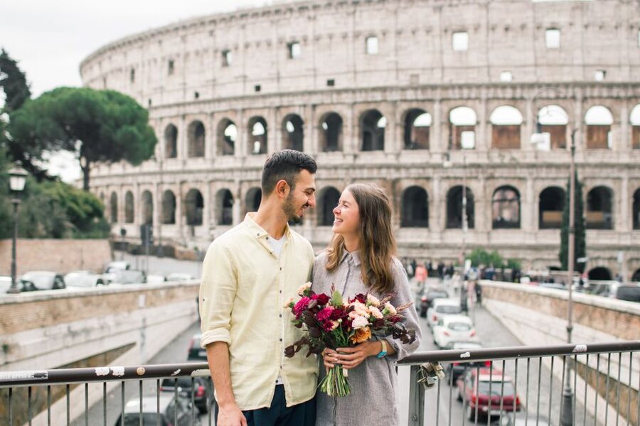 Rome: Personalized Photoshoot outside the Colosseum - Why a Colosseum photoshoot can be worth your time