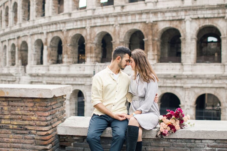 Rome: Personalized Photoshoot outside the Colosseum - Who should book this experience