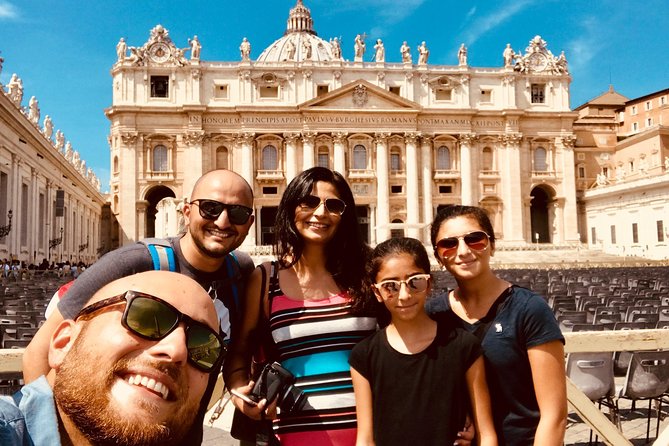Rome: Skip the Line Vatican, Sistine Chapel, St Peter Small Group - Meeting near Viale Vaticano